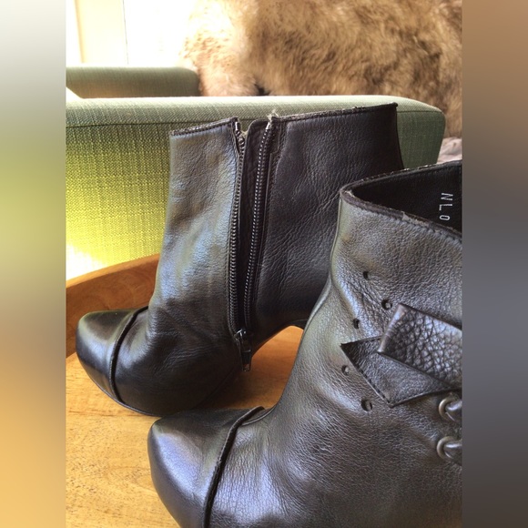 Nanett Lepore leather booties ! - Picture 7 of 8